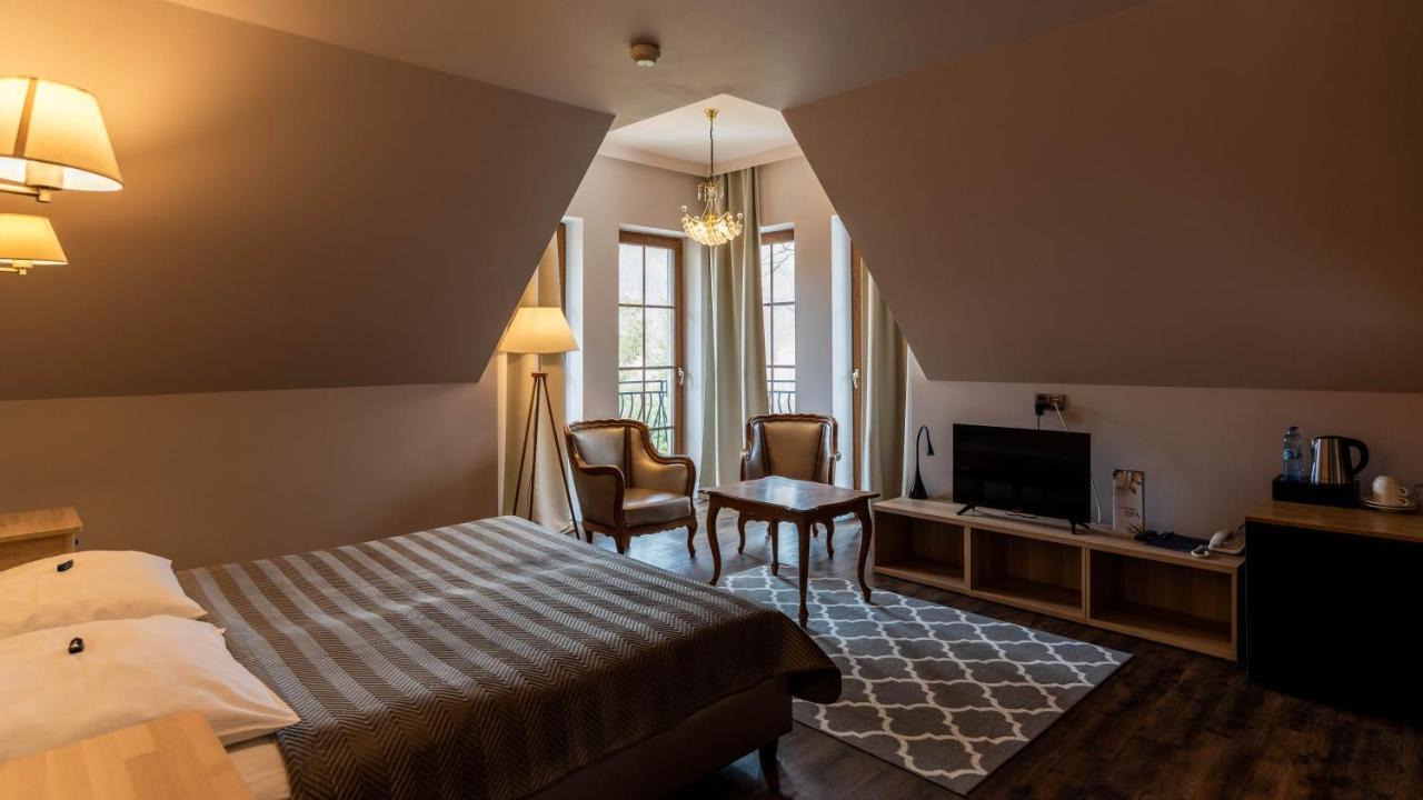Carynska Resort & Spa Lutowiska Kültér fotó